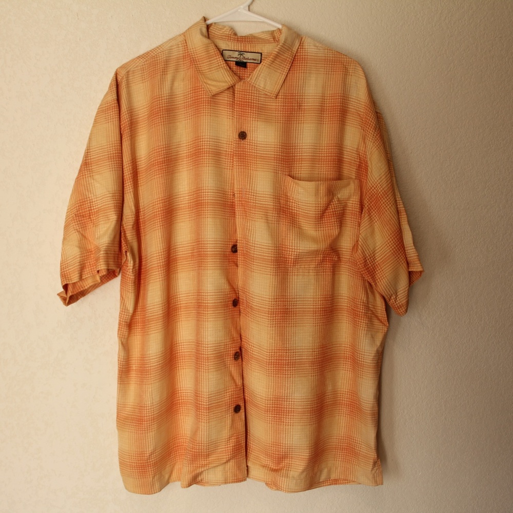 Tommy Bahama Short Sleeve Button up Size Large